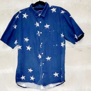 TACKLE & TIDE • Navy and white star button down